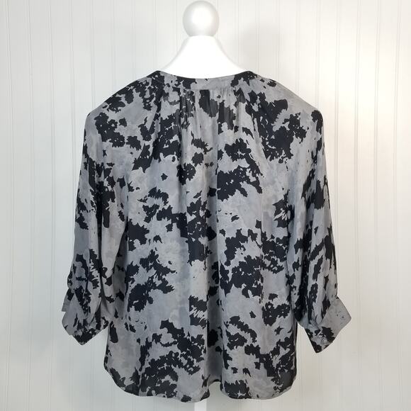 Joie Silk 3/4 Sleeve Blouse V-Neck Pleated Front Black Gray Medium - Picture 2 of 7